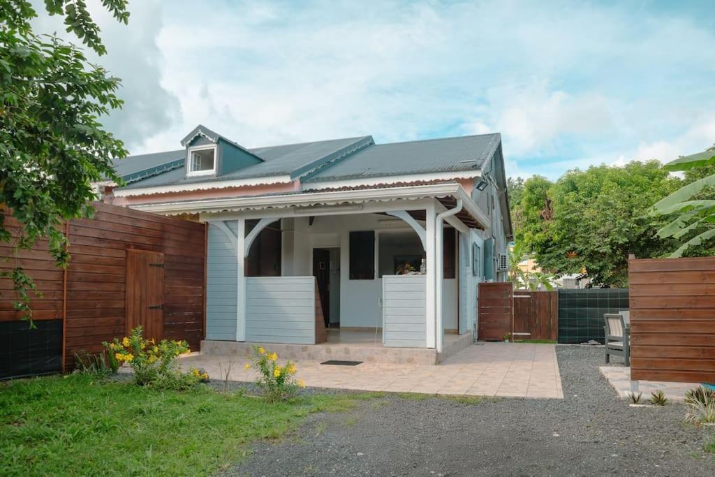 Villa Le Man Nima Les Abymes Exterior foto